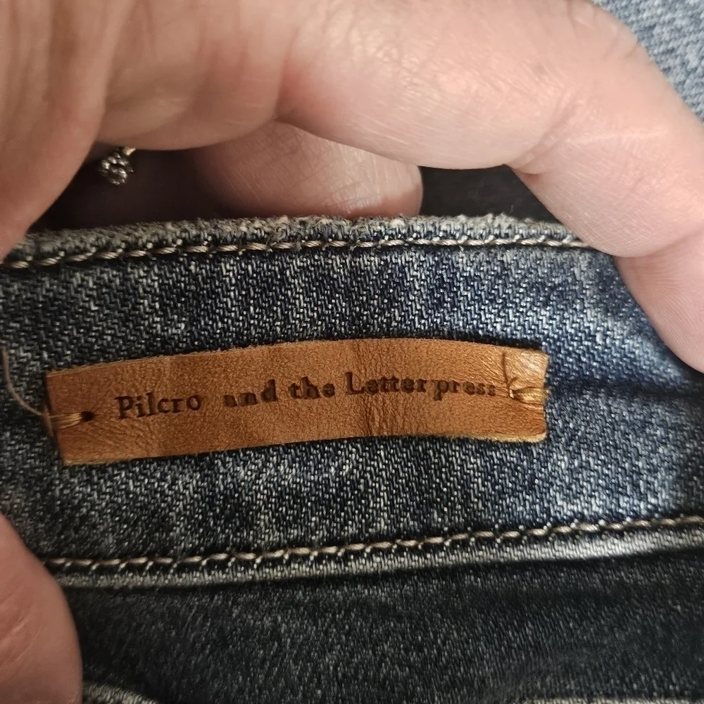 Anthropologie Pilcro and Letterpress flare sequence jeans size 29P